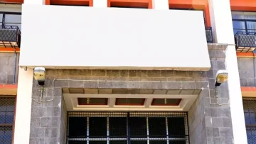 عاجل.. عاجل: البنك المركزي اليمني يكشف قرارات حاسمة تضمن استقرار الاقتصاد… والتمديد للمجلس يثير التساؤلات!