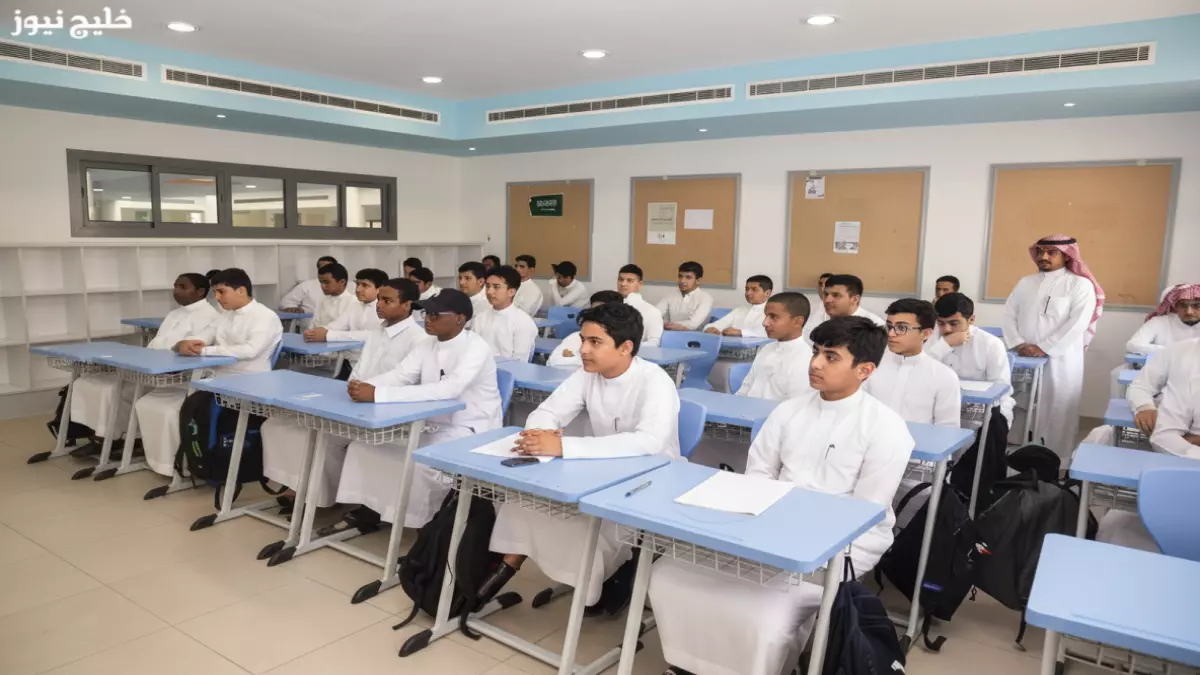 عاجل.. صادم: 6 مليون طالب سعودي يحصلون على 37 يوماً إجازة خلال العام – والأهالي في صدمة!