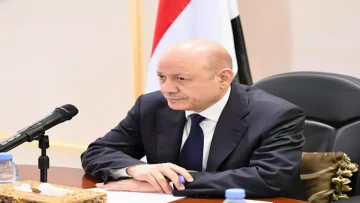 عاجل.. عاجل: العليمي يوجه إنذار نهائي للانتقالي ويحذر من “كارثة إقليمية” تهدد اليمن والمنطقة!