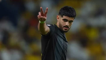 عاجل.. عاجل: وليد الأحمد يعود للتعاون بعد المهمة الوطنية – شاموسكا يعد مفاجأة قوية للمنافسين!