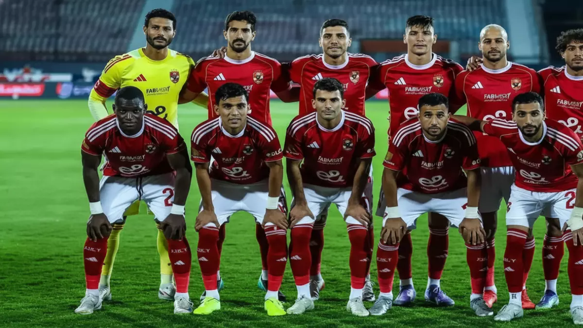 عاجل.. نجم الأهلي على أعتاب الرحيل.. والإدارة تكشف خطة مواجهة الإغراء السعودي بـ20 مليون دولار