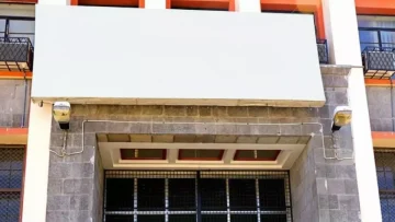 عاجل.. عاجل: البنك المركزي يسحق شركتي صرافة مخالفة – قرار صادم يهز أسواق عدن ومأرب!