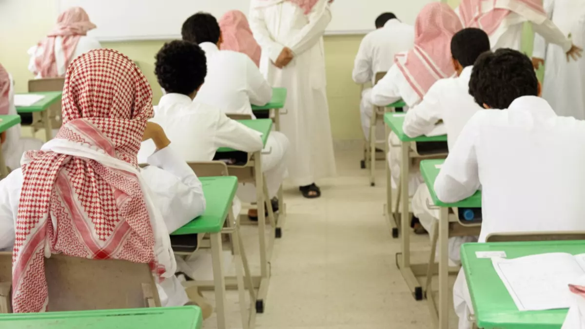 عاجل.. عاجل: وزارة التعليم السعودية تكشف الحقيقة كاملة حول شائعات تعليق الدراسة… والمفاجأة صادمة!