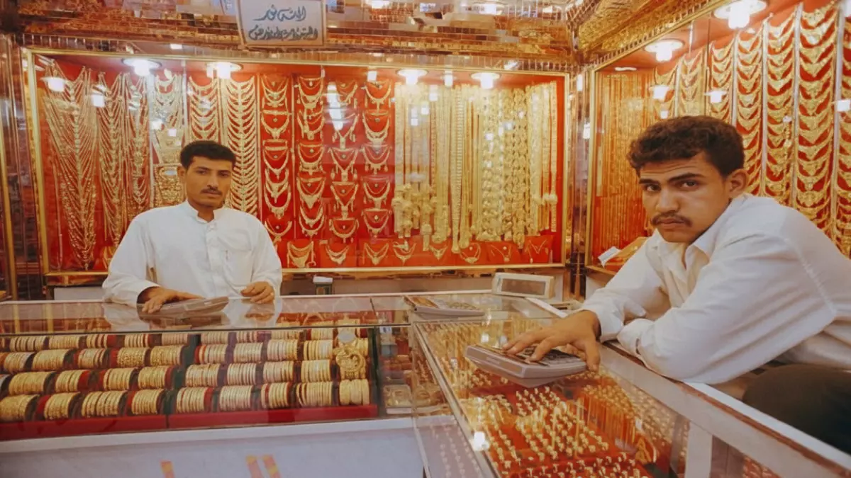 عاجل.. عاجل: انهيار تاريخي للريال اليمني… الذهب يحطم الأرقام القياسية ويصل لمليون ونصف في عدن!