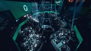 عاجل.. صادم: السعودية تخسر نهائي FIFAe العالمي أمام فرنسا بعد مواجهة ملحمية… والفيفا يكرم الإنجاز السعودي!