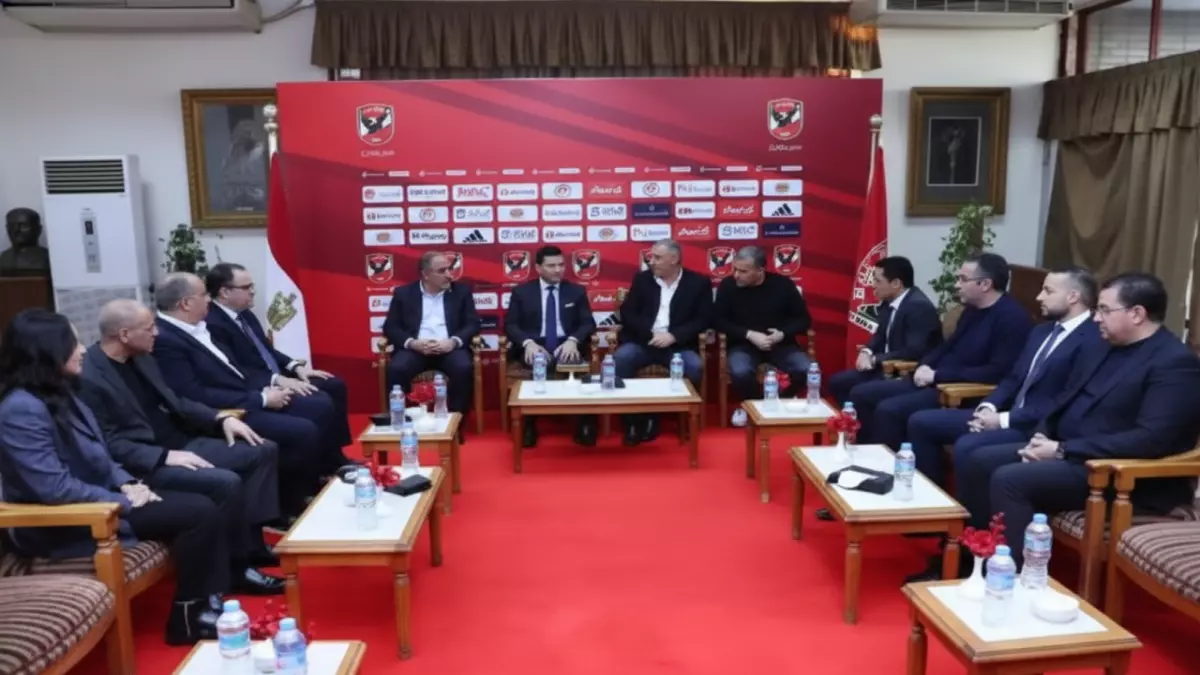 عاجل.. عاجل: وزير الرياضة يزور الأهلي شخصياً ويكشف سر الشركات الرائدة… رسالة خاصة للخطيب!