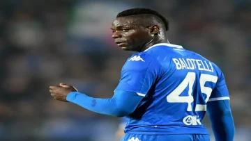 عاجل.. عاجل: صدمة في دوري روشن.. بالوتيلي يقترب من الاتفاق بعقد حتى 2028!