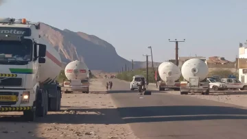 عاجل.. فضيحة مدوية: قواطر الغاز تختفي في أحواش التجار… والسعر ينفجر 176% في عدن!