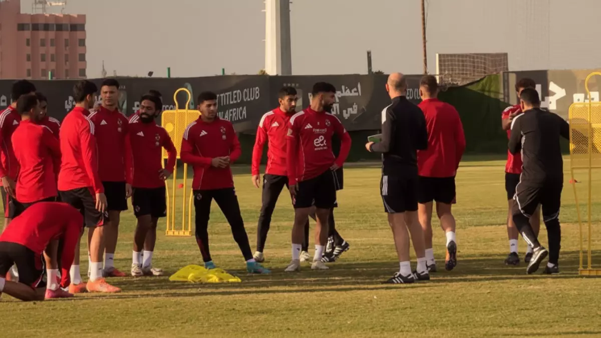 عاجل.. عاجل: الأهلي يتوقف عن التدريب بعد كارثة غزل المحلة… هل يخشى توروب من مفاجأة المصرية؟