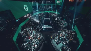 عاجل.. “سقوط التاج” في قصر سعودي.. الأمير فيصل بن بندر يشهد 10 أيام من الثأر الفرنسي في 3 بطولات عالمية