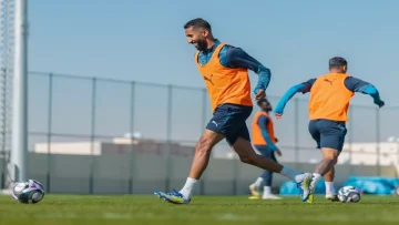 عاجل.. عاجل: الفرج يعود للملاعب بعد غياب مؤلم.. هل ينقذ نيوم من مواجهة النار أمام النجمة؟