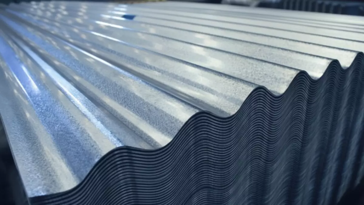 عاجل.. عاجل: أسعار الحديد تتجه لصدمة جديدة… ارتفاع عالمي مقابل استقرار خادع محلياً – هل ينهار السوق؟