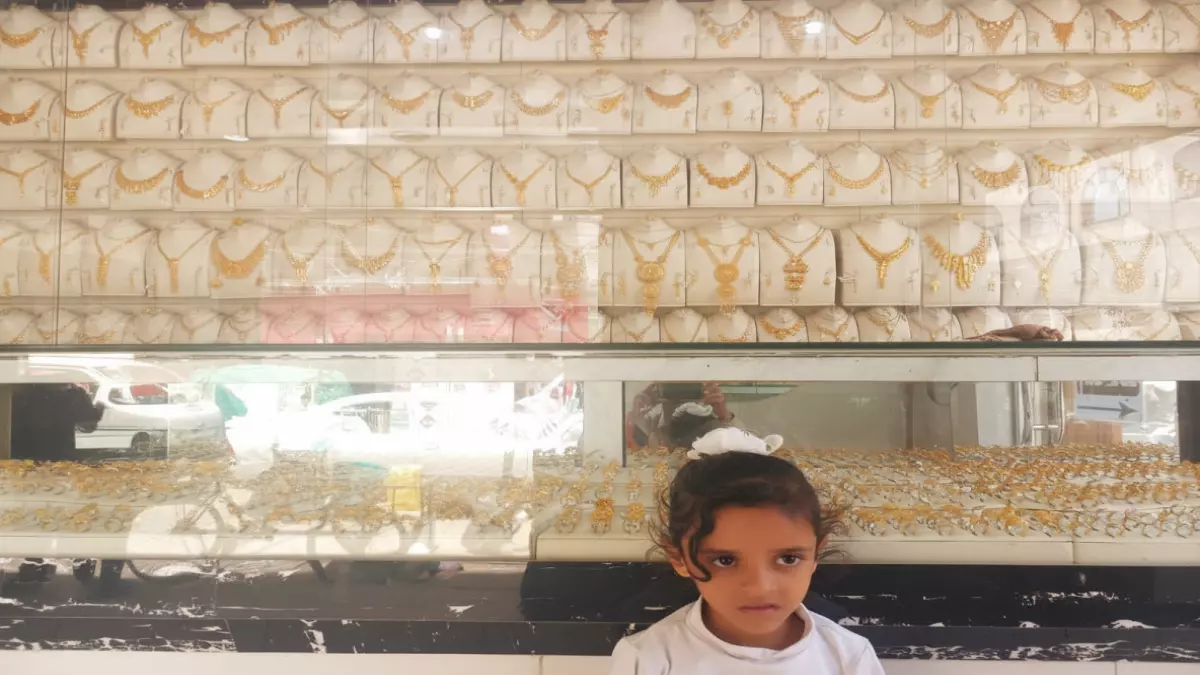 عاجل.. عاجل: أسعار الذهب تنفجر في اليمن… الفارق الصادم بين صنعاء وعدن يحير الخبراء!