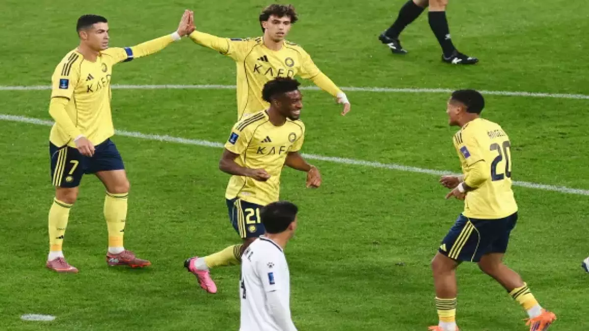 عاجل.. نجم النصر الشهير يقترب من مغادرة العالمي.. هويته ستصيبك بالصدمة! (صورة)