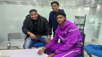 عاجل.. عاجل: نجل “الزلزال” الشمراني يوقع مع الهلال… الموهبة التي ينتظرها 20 مليون هلالي!