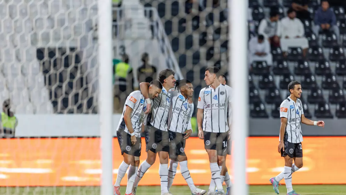 عاجل.. عاجل: رئيس الشباب يحسم مصير ألجواسيل رسمياً بعد انتقادات جماهيرية حادة!