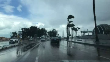 عاجل.. عاجل: الأرصاد تحذر من عاصفة مدمرة تضرب مصر اليوم.. أمواج 3.5 متر والملاحة متوقفة!