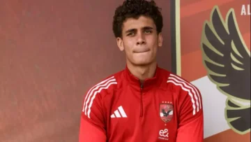 عاجل.. عاجل: الأهلي يفاجئ الجماهير ويُشرك حمزة عبد الكريم بدلاً من شريف… والسبب صادم!