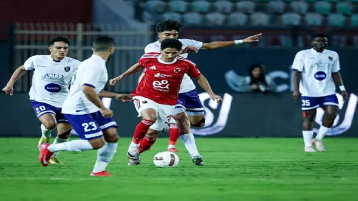 عاجل.. عاجل: نجم الزمالك يفضح الأهلي بعد الخسارة المدوية… «خلى دفاعهم شوارع بـ50 مليون دولار!»