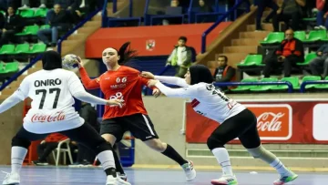 عاجل.. عاجل: معركة نارية بين الأهلي وسبورتنج اليوم… والزمالك يسعى للانتقام من هزيمة 35-31!