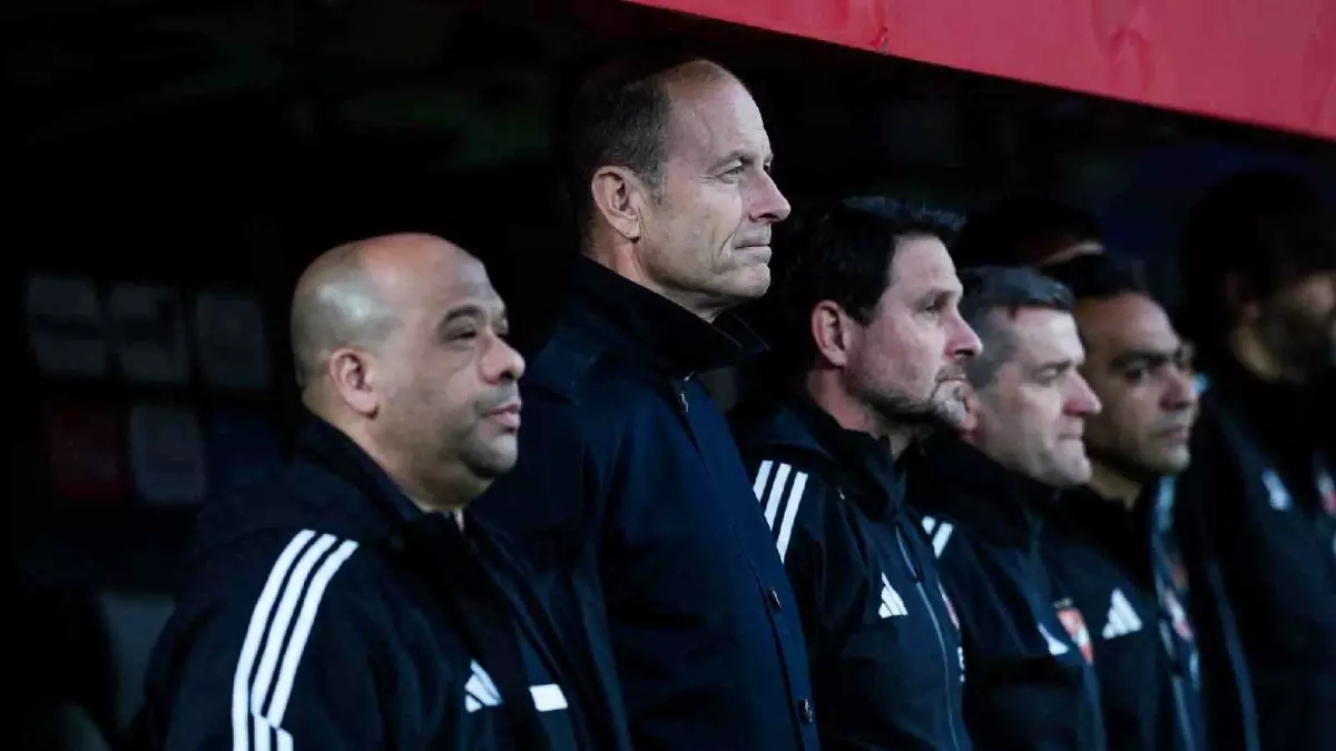 عاجل.. عاجل: الأهلي يصدم لاعبيه بغرامة مالية ضخمة 10% من الراتب… السبب صادم!