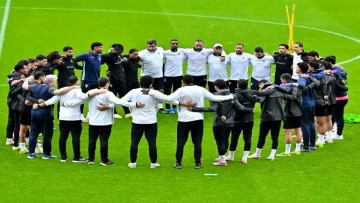 عاجل.. عاجل: مصدر بالزمالك يفجر مفاجأة صادمة حول أزمة المستحقات قبل مباراة المحلة!