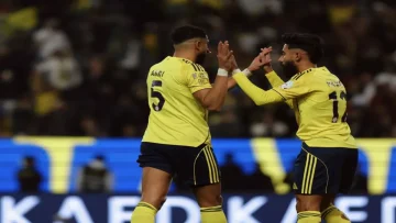 عاجل.. عاجل: النصر يكسر رقماً قياسياً عمره 30 عاماً… ورونالدو يشعل صراع القمة بثنائية نارية!