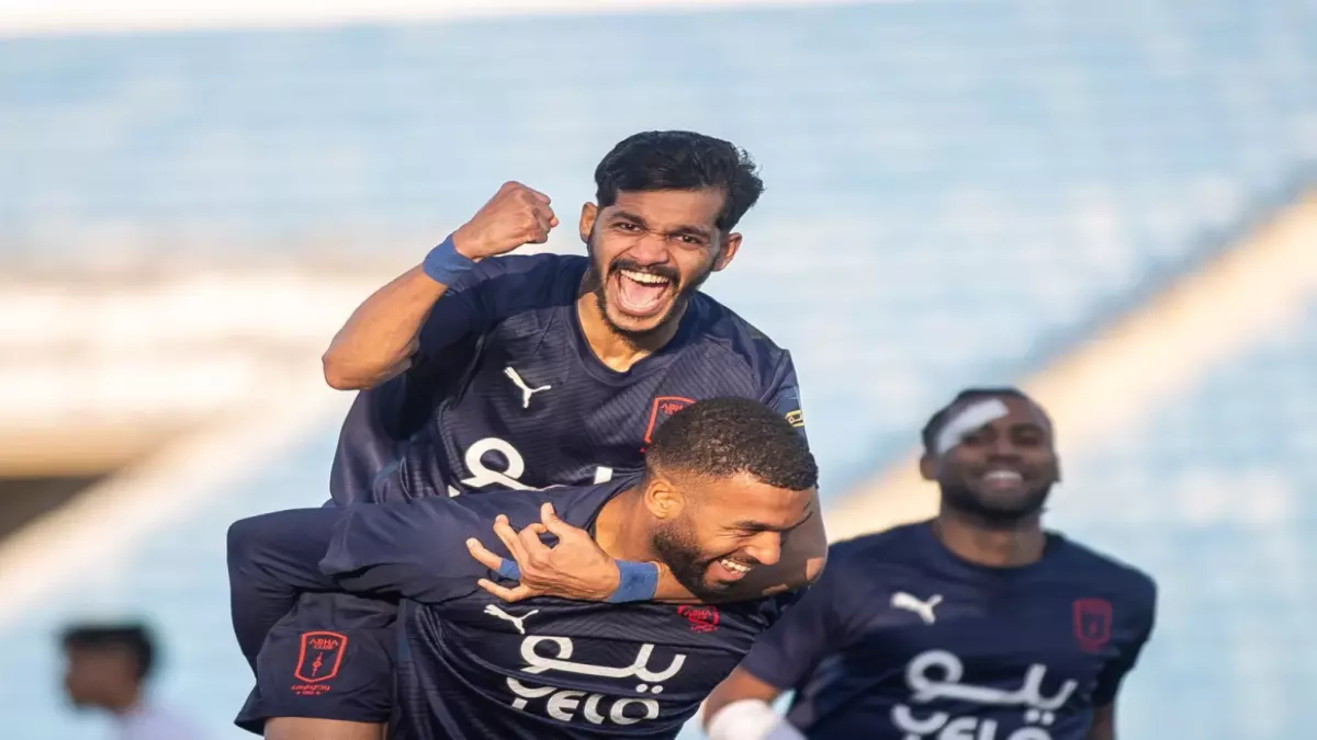 عاجل.. عاجل: انقلاب صادم في دوري يلو… الدرعية يخطف الوصافة والعلا ينهار للرابع!