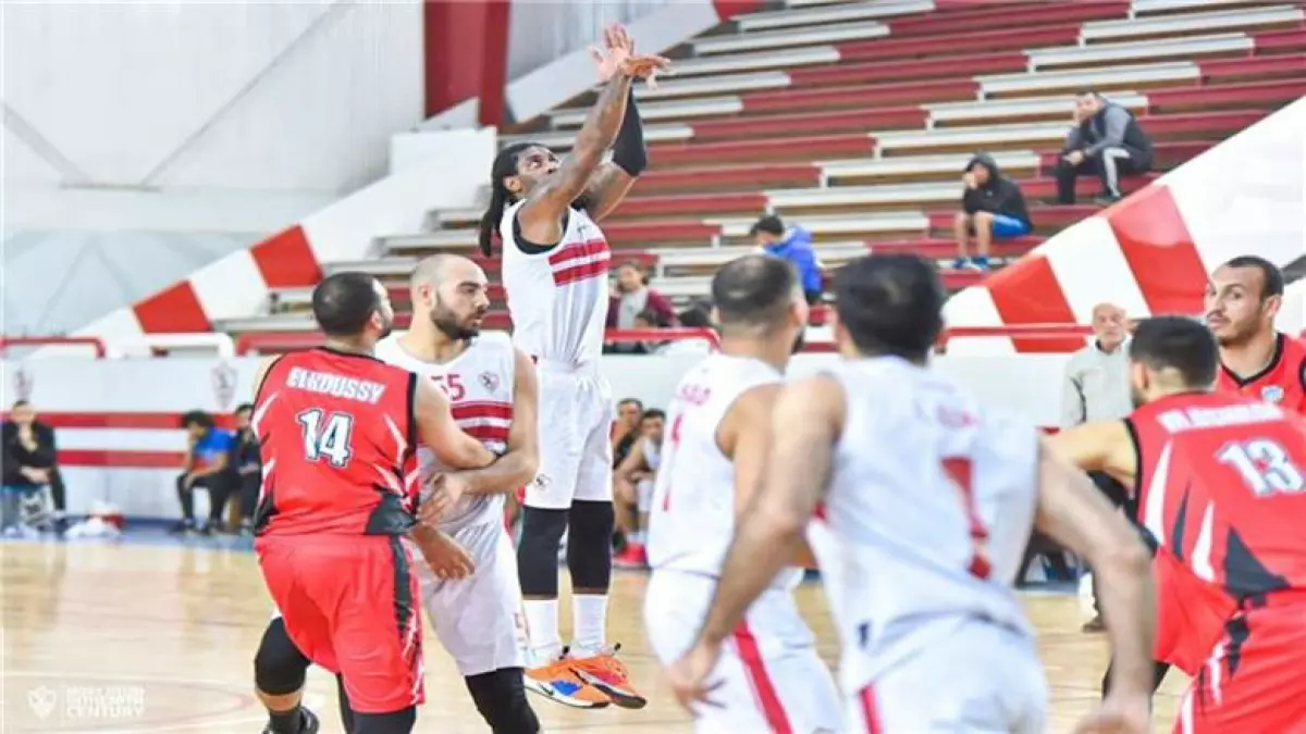 عاجل.. عاجل: الزمالك يسحق طلائع الجيش 93-79 ويقترب من ضم اللاعب الأمريكي المثير للجدل!