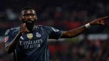 عاجل.. عاجل: صراع ناري بين الهلال وباريس سان جيرمان على نجم ريال مدريد… روديغر يحسم قراره قبل 2026!