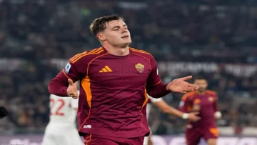 عاجل.. عاجل: روما يسحق جنوى 3-1 ويخطف المركز الرابع من يوفنتوس – صراع ناري على قمة الكالتشو!