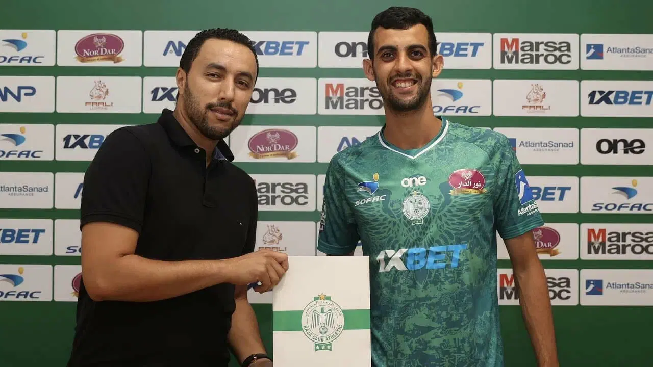 عاجل.. أشرف حكيمي يطمئن الجماهير قبل أمم إفريقيا