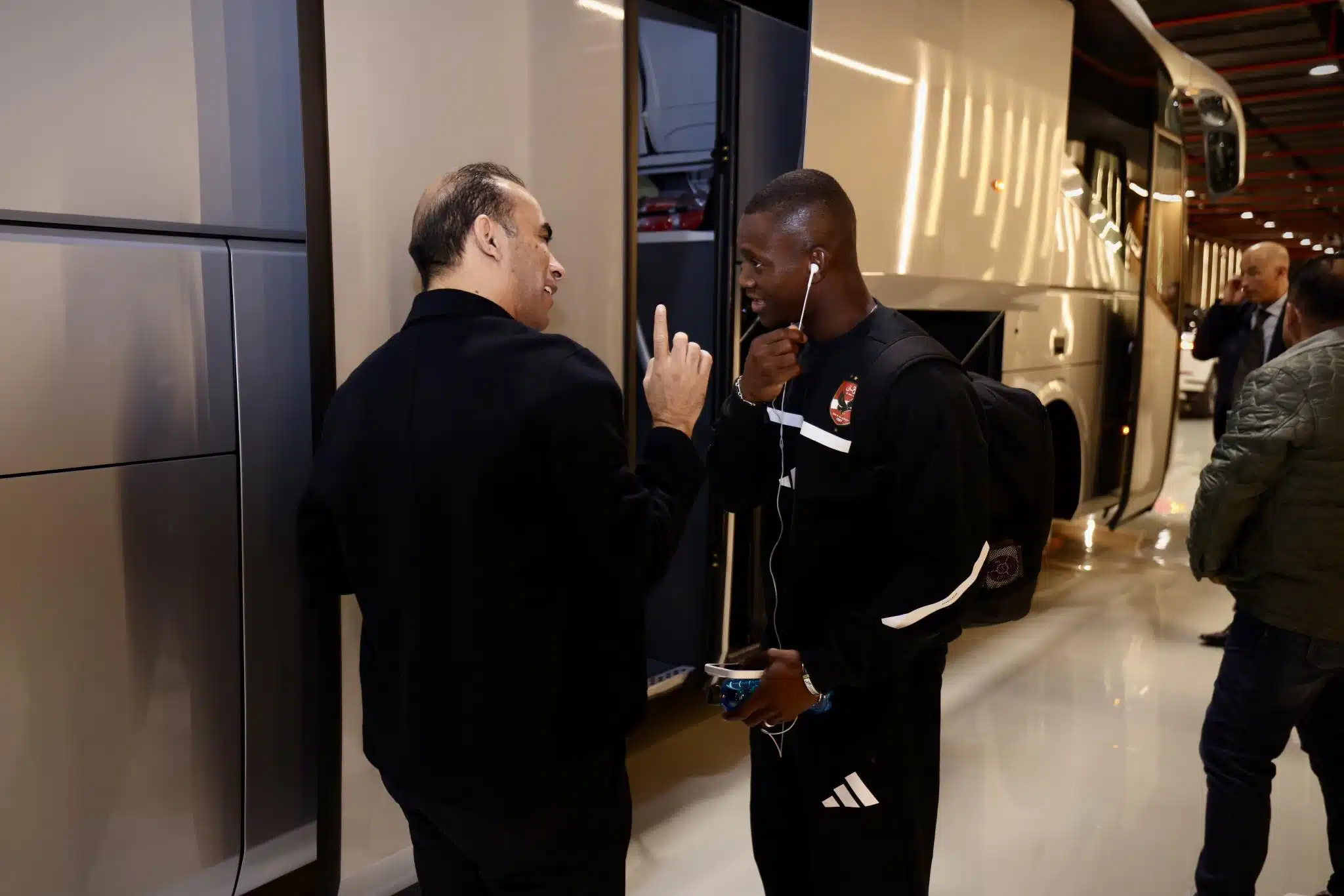 عاجل.. خلص الكلام.. الأهلي يوقع مع الثنائي الأجنبي والمحلي لمدة 3 سنوات رسمياً