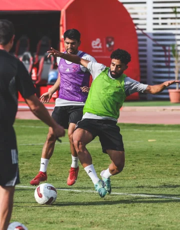 عاجل.. قرار نهائي بشأن رحيل نجم الأهلي في يناير المقبل والسبب!!