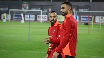 عاجل.. 3 أندية تراقب نجم الأهلي تمهيداً للتعاقد معه بعد قرار توروب