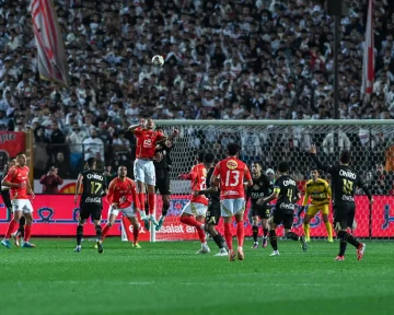 عاجل.. نجم الزمالك داخل الأهلي.. رد رسمي يفجر مفاجأة كبرى