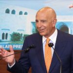 ترامب يعيّن توم براك مبعوثاً رئاسياً خاصاً إلى سوريا والعراق مع احتفاظه بمنصب سفير واشنطن لدى تركيا
