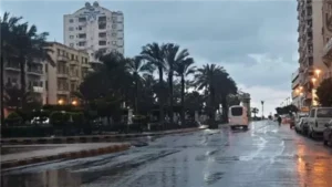 الأرصاد تحذر من تغيرات مفاجئة في الطقس.. أمطار على القاهرة