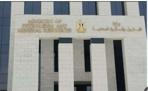 البترول: الوصول إلى «صفر مديونية» رسالة واضحة للعالم بأن مصر تلتزم بتعهداتها