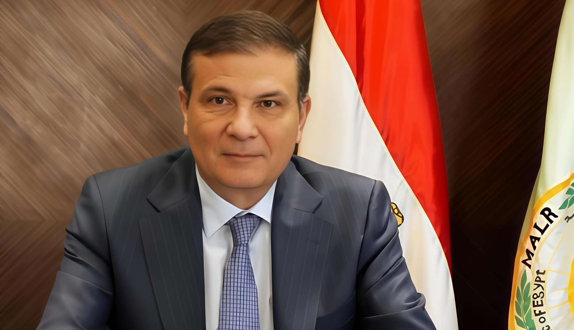 الزراعة: توزيع 5.8 مليون شكارة أسمدة وضخ يومي لـ 120 ألف شكارة بالمحافظات
