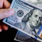 تراجع سعر الدولار أمام الجنيه في البنوك بنهاية تعاملات اليوم.. آخر تحديث