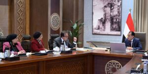رئيس الوزراء يتابع جهود حوكمة منظومة صرف ألبان الأطفال الصناعية المدعمة