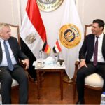 وزير الصناعة يبحث مع سفير ألمانيا لدى مصر سبل تعزيز التعاون الصناعي بين البلدين