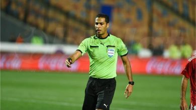 "إنت إزاي مستحمل؟".. أمين عمر يكشف ماذا قال له حكم مباراة مصر والأرجنتين في كأس العالم