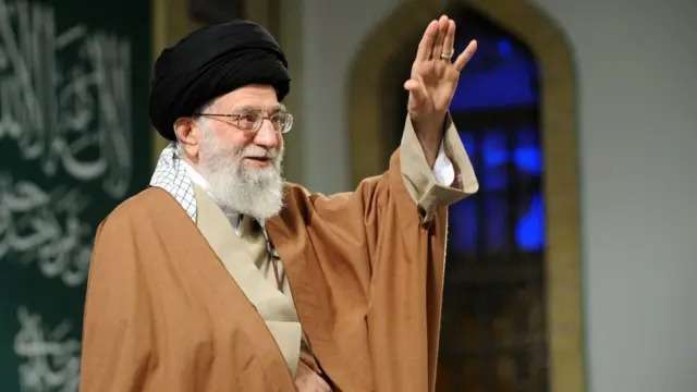 إيران: وفود من نحو 100 دولة تشارك في مراسم تشييع المرشد الإيراني السابق علي خامنئي