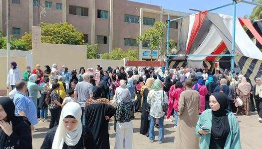 بدء امتحانات الأحياء وعلم النفس والرياضيات البحتة لطلاب الثانوية العامة 2026