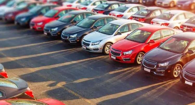 تبدأ من 100 ألف جنيه.. اعرف أسعار السيارات المستعملة من رئيس رابطة مصنعي السيارات