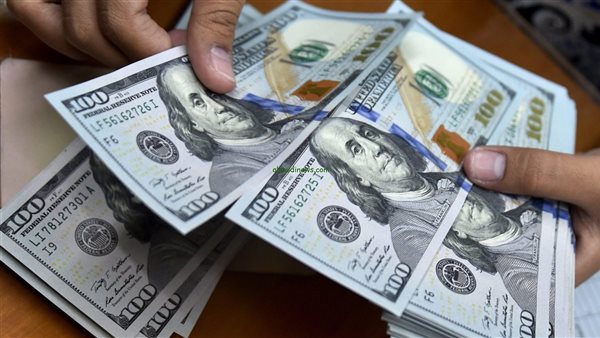 سعر الدولار اليوم.. هبوط مفاجئ للدولار في البنوك مع تحديث جديد لأسعار الصرف