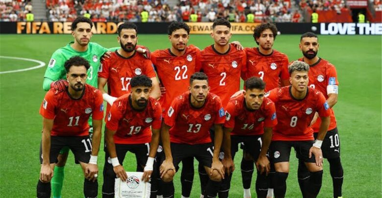 شبكة إنجليزية ترشح لاعبًا مصريًا لتعويض رحيل محمد صلاح عن ليفربول