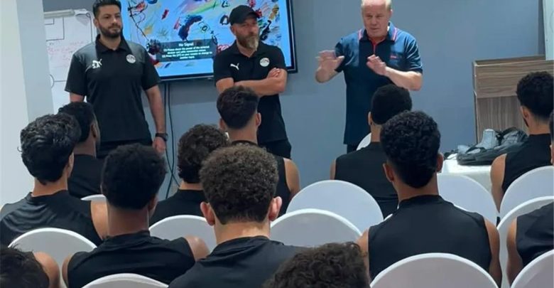 شوقي غريب يوجه رسالة إلى لاعبي منتخب مصر للشباب